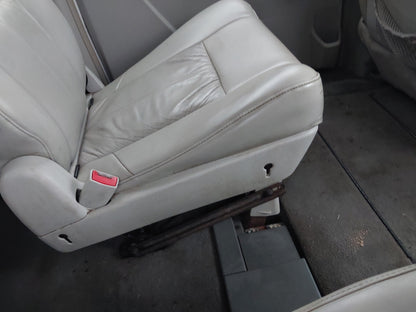 2008-2010 Chrysler Town & Country - Stock #: M18892
