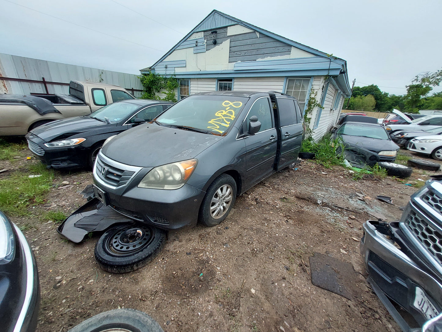 2005-2010 HONDA ODYSSEY - PARTING OUT-MXB-8 Stock #: M18898
