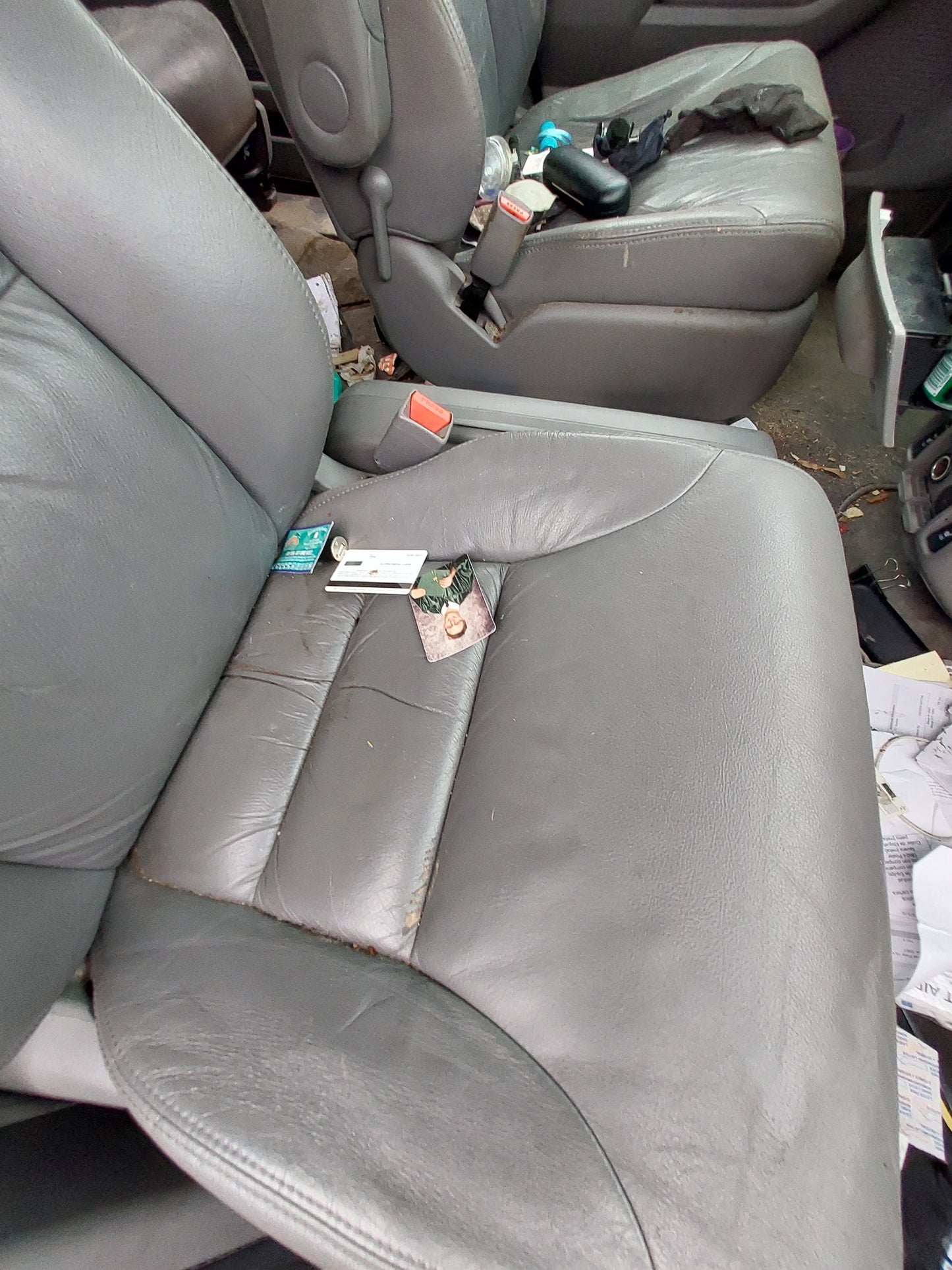 2005-2010 HONDA ODYSSEY - PARTING OUT-MXB-8 Stock #: M18898