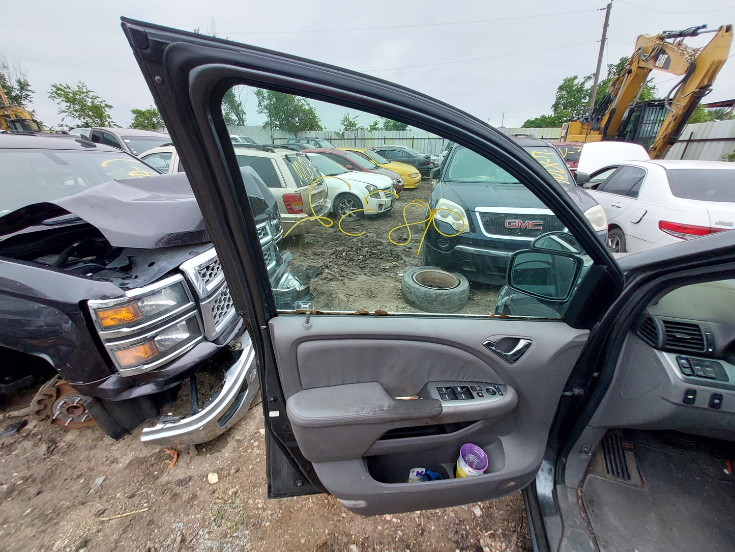 2005-2010 HONDA ODYSSEY - PARTING OUT-MXB-8 Stock #: M18898