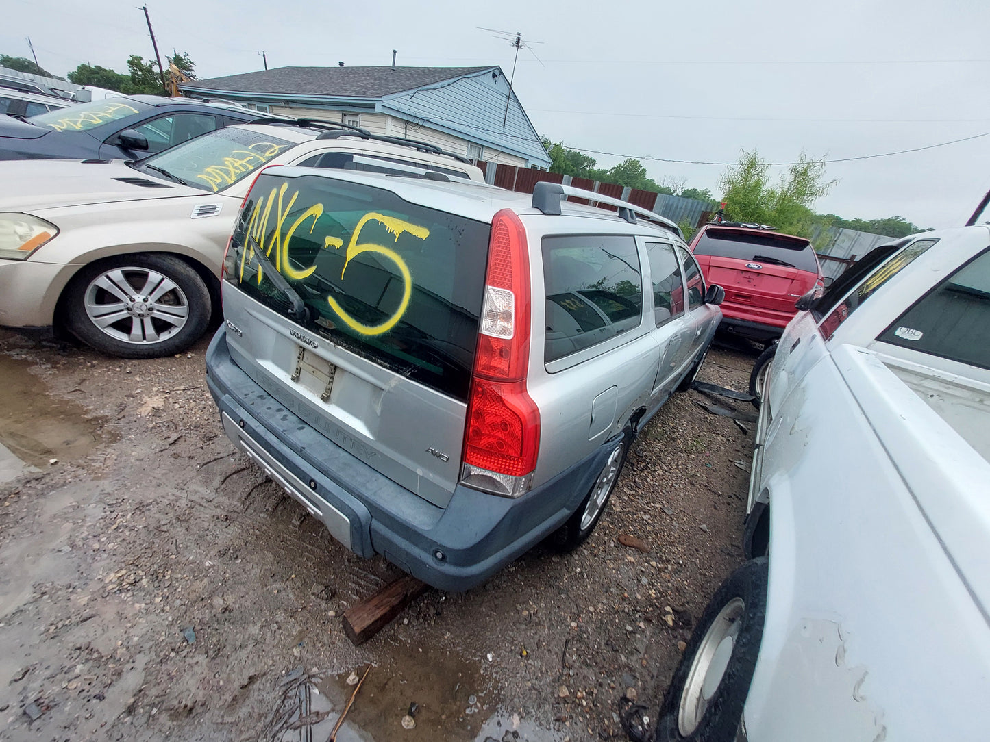 2006 VOLVO XC70 - STOCK #M18915