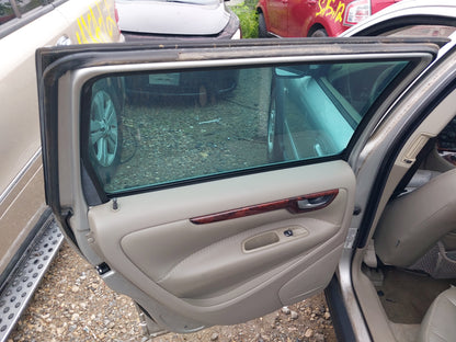 2006 VOLVO XC70 - STOCK #M18915