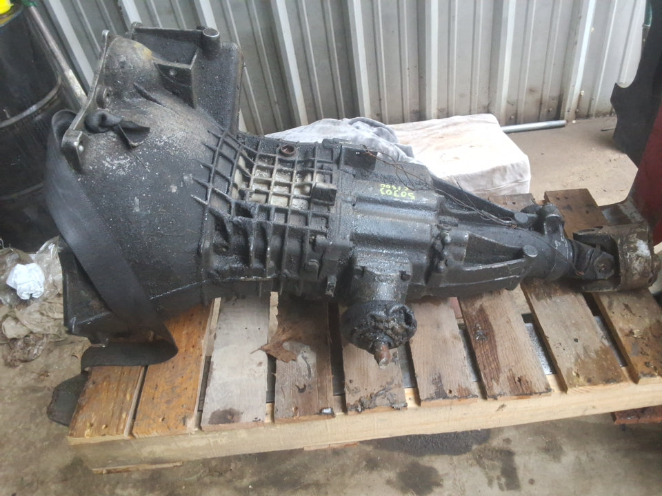 1988 CHEVY C1500 - Transmission -#S0303