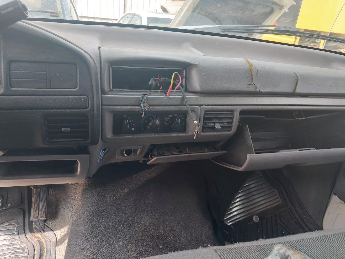 1992-1997 Ford F-350 - Stock #: M18952