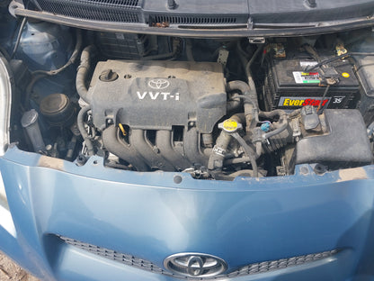 2009-2011 Toyota Yaris - Stock #: M18946