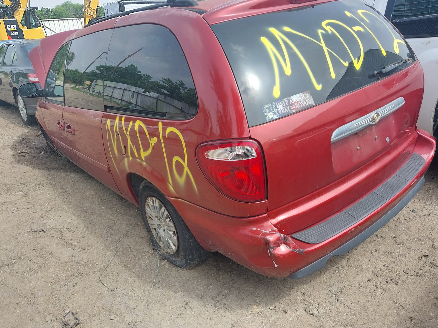 2005-2007 Chrysler Town & Country - Stock #: M18942