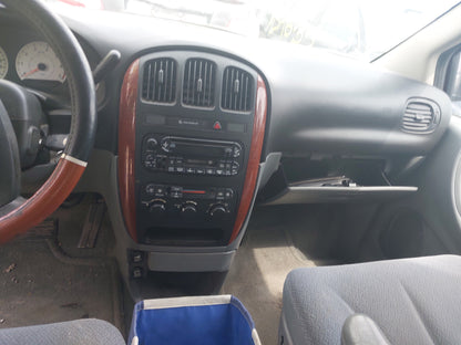 2005-2007 Chrysler Town & Country - Stock #: M18942