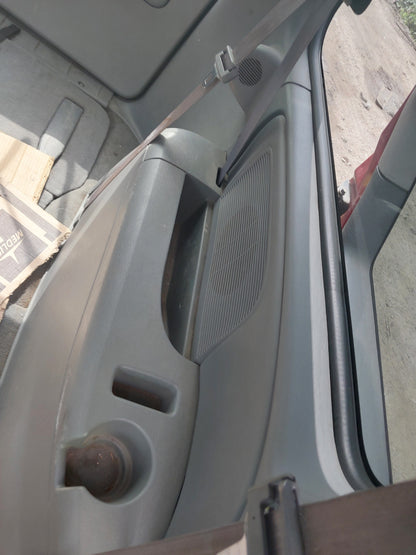 2005-2007 Chrysler Town & Country - Stock #: M18942