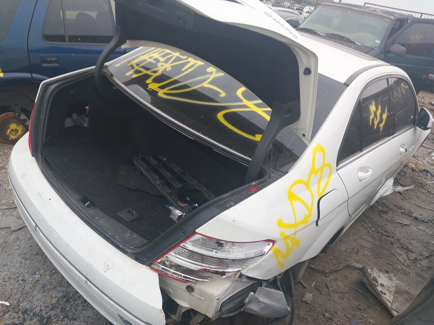 2008-2015 MERCEDES BENZ C300- PARTING OUT - MXD-8  Stock #: M18938