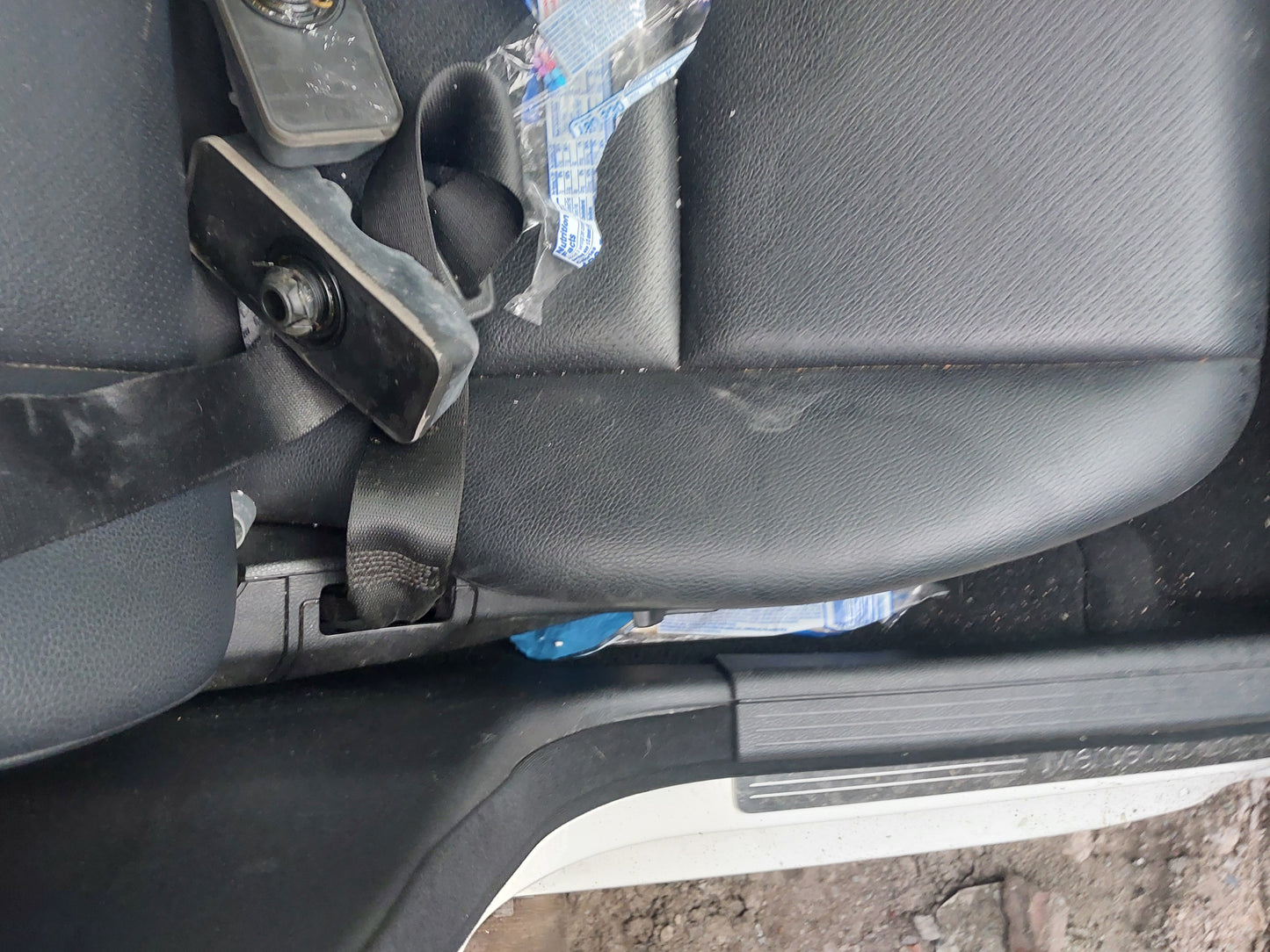 2008-2015 MERCEDES BENZ C300- PARTING OUT - MXD-8  Stock #: M18938
