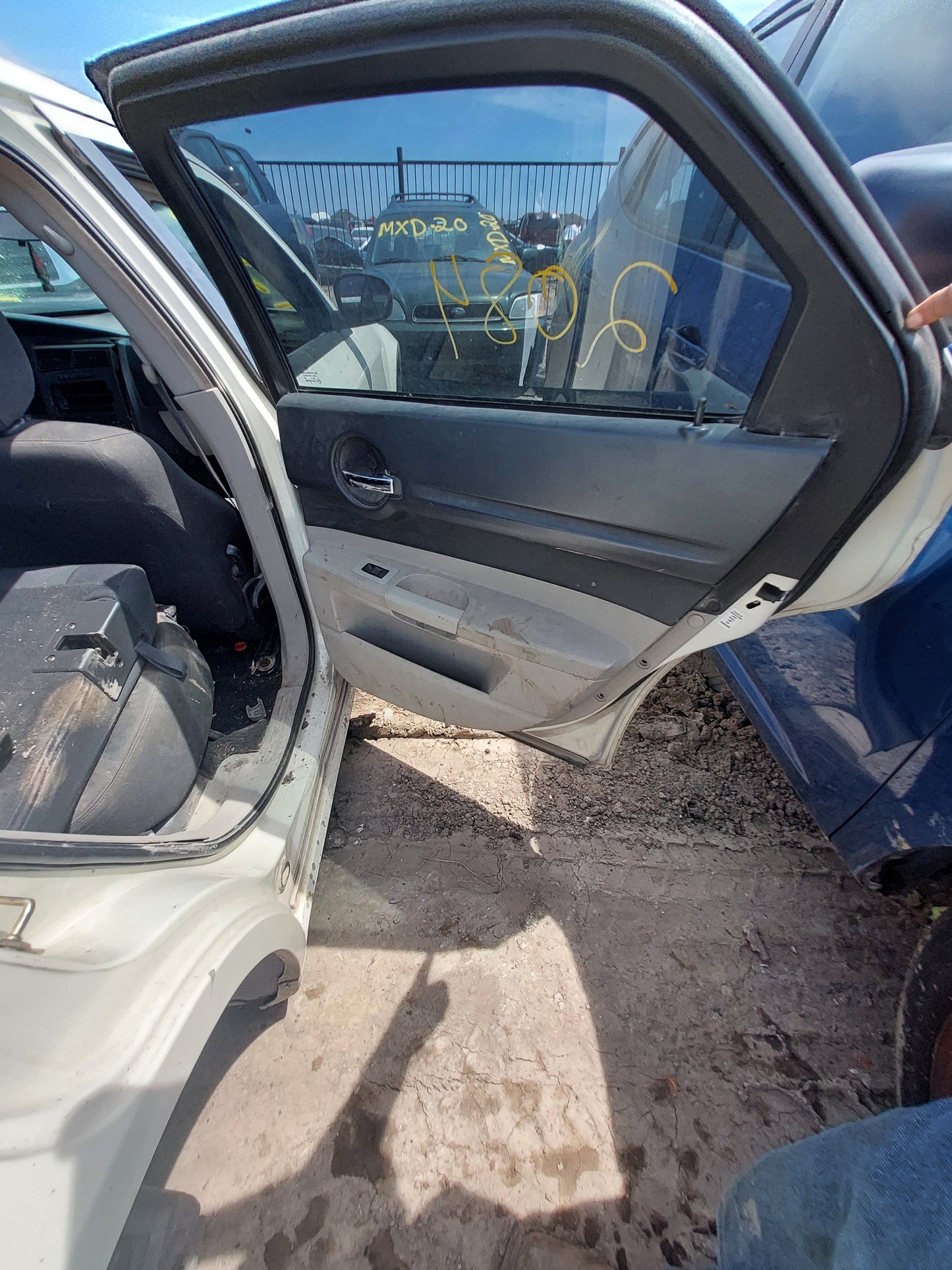 2005 DODGE MAGNUM - STOCK #M18976