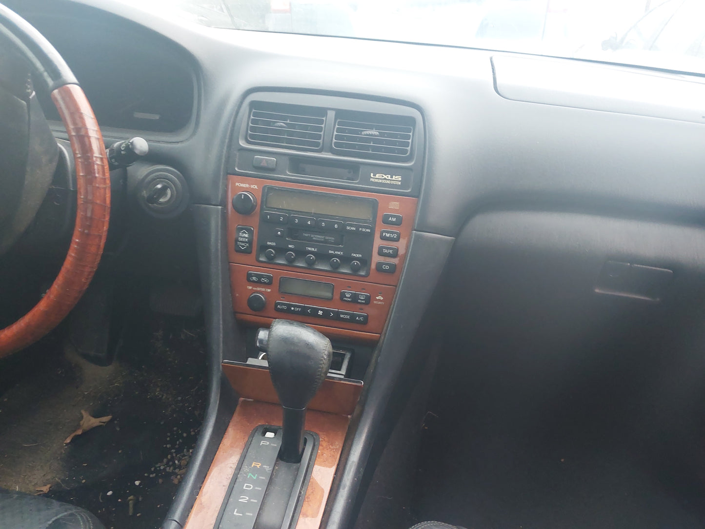 1997 - 2001 Lexus ES300 - Stock #: M19037 MXI-7