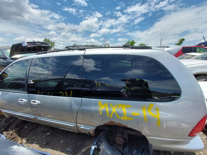 1996-2000 Dodge Caravan - Stock #: M19044