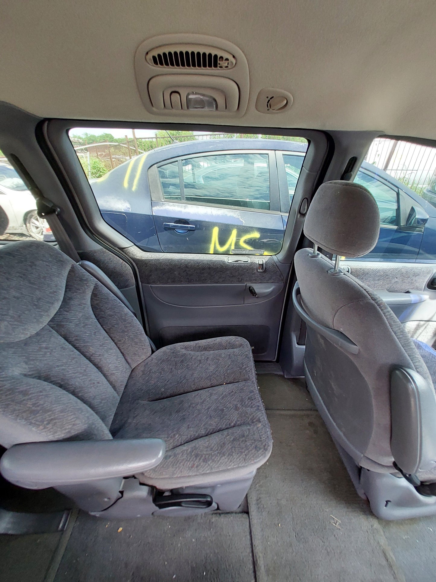 1996-2000 Dodge Caravan - Stock #: M19044