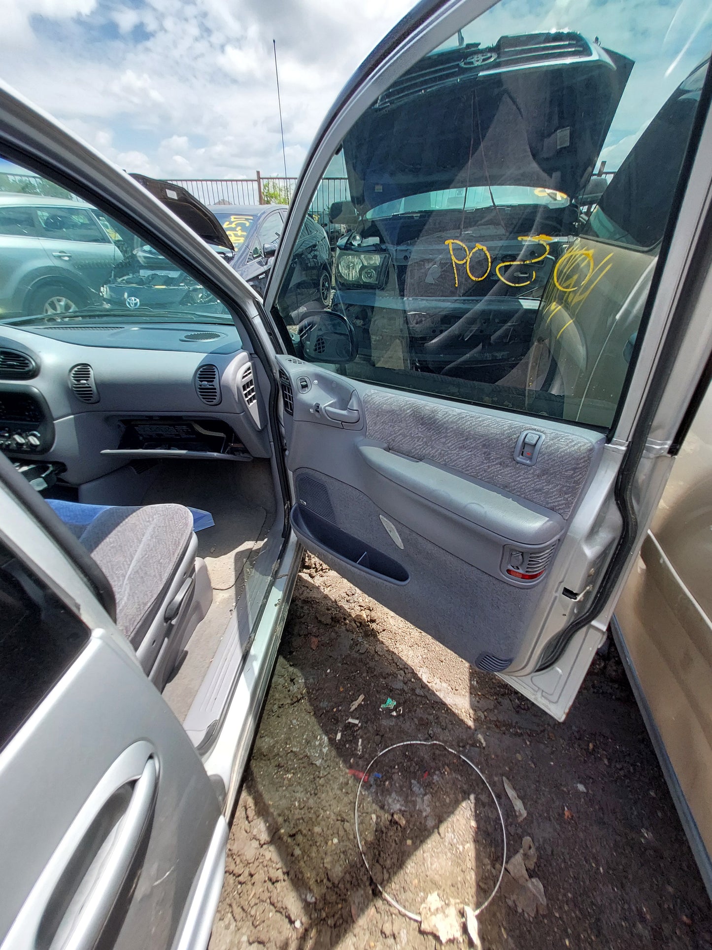 1996-2000 Dodge Caravan - Stock #: M19044