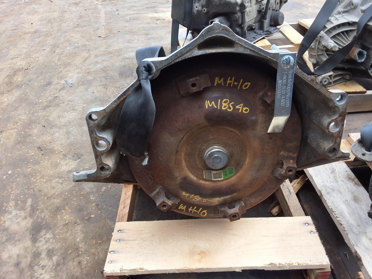 1997 - 1998 CHEVY SILVERADO  -  AUTOMATIC TRANSMISSION - #M18540