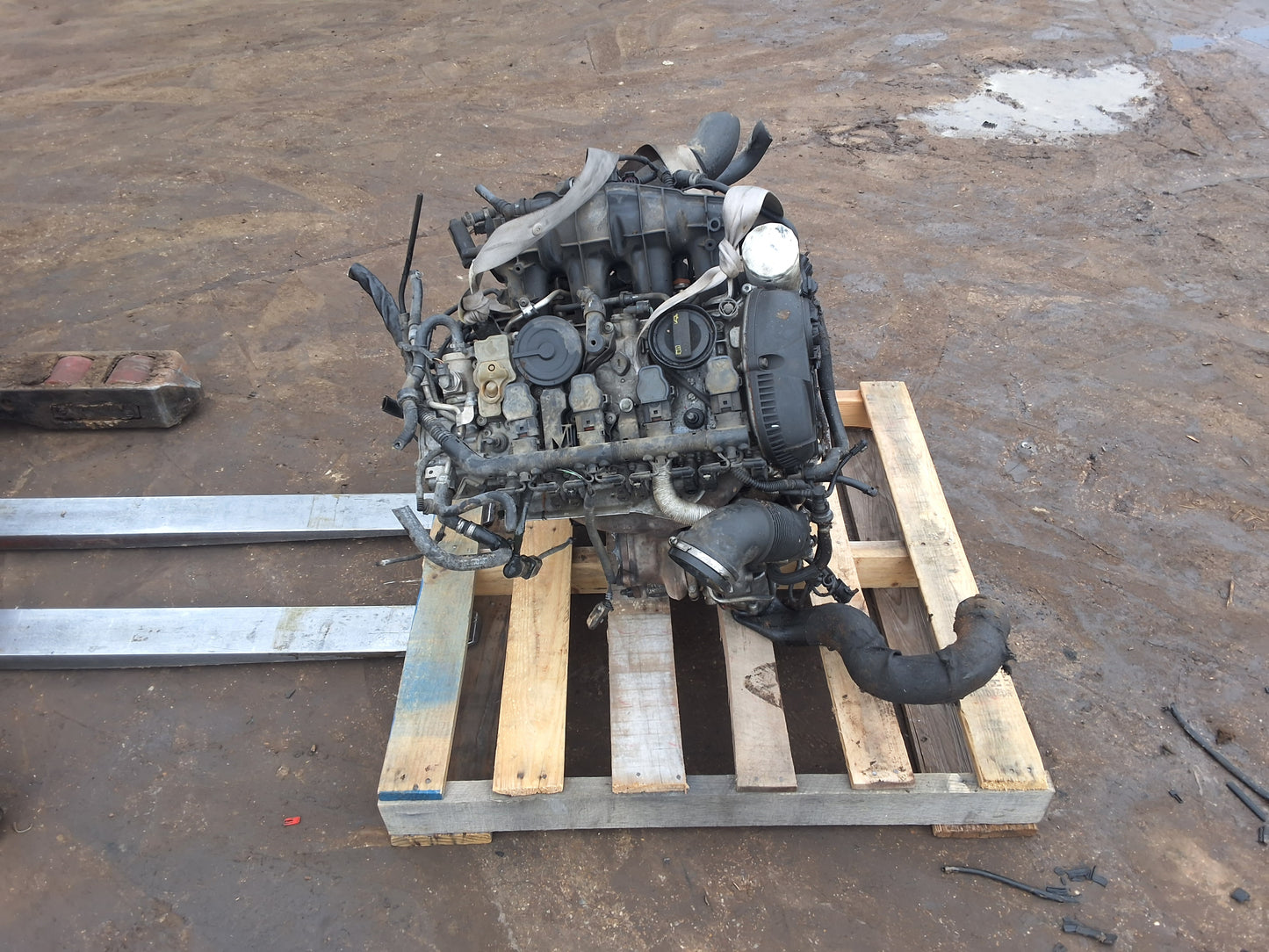 2013-2017 AUDI A4 - 2.0 L ENGINE - #M18488