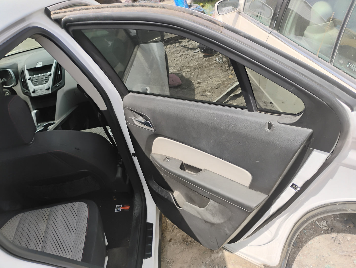 2011 Chevrolet Equinox - Stock #: M18744 - MR-14