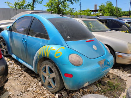 1998-2005 Volkswagen Beetle - Stock #: M18836