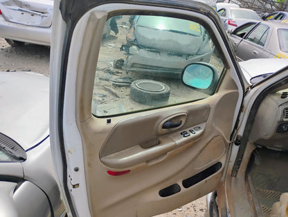 2001-2004 FORD F150- PARTING OUT- MV-17- # M18827