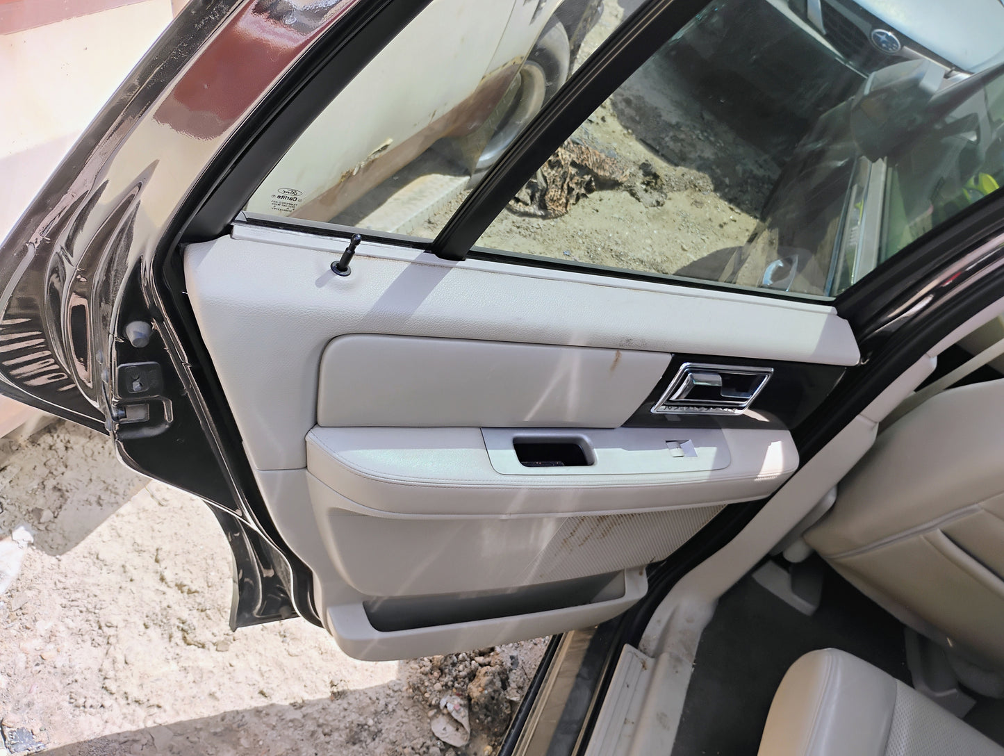 2010 LINCOLN NAVIGATOR - STOCK #M18799