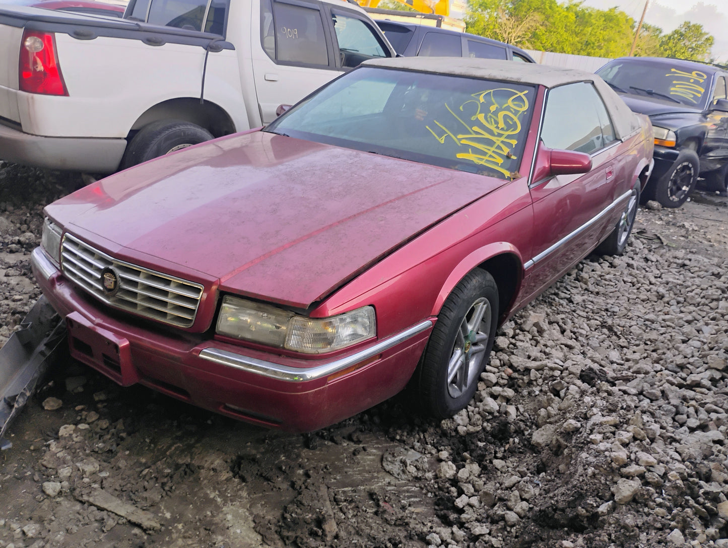 2000-2002 Cadillac Eldorado - Stock #: M18992