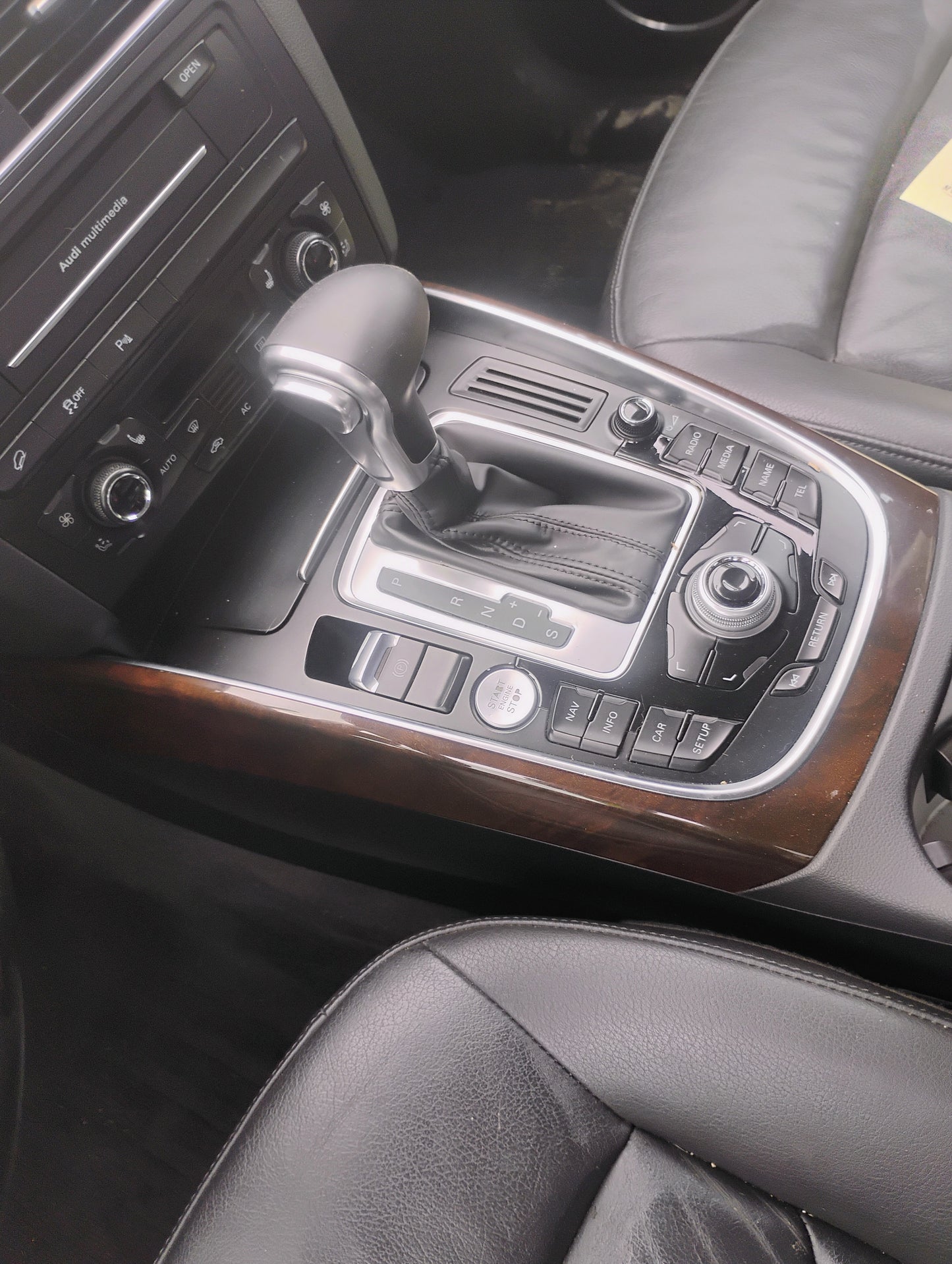 2009-2012 Audi Q5 - Stock #: M18956