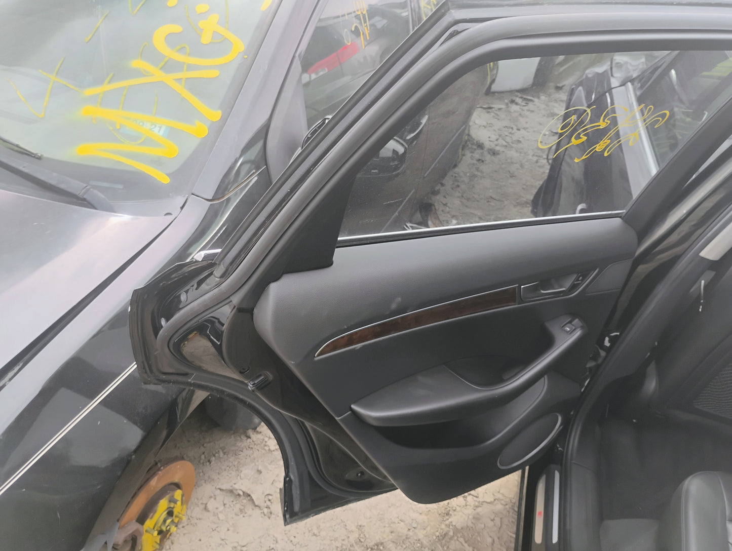 2009-2012 Audi Q5 - Stock #: M18956