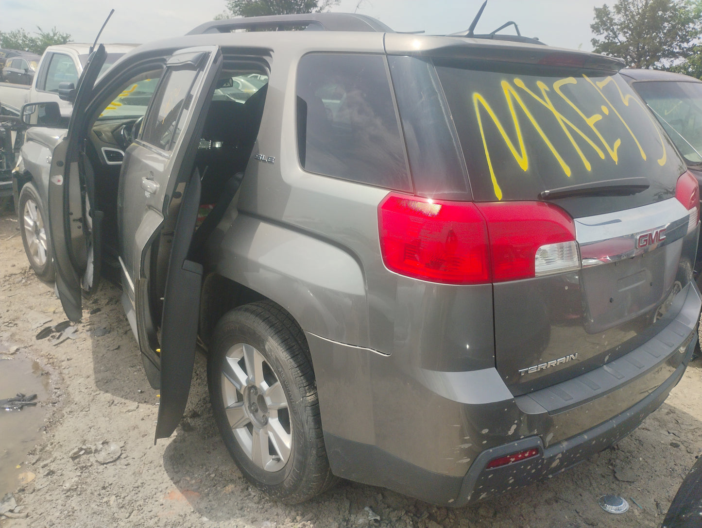 2012 GMC Terrain - Stock #: M18963 - MXE-13
