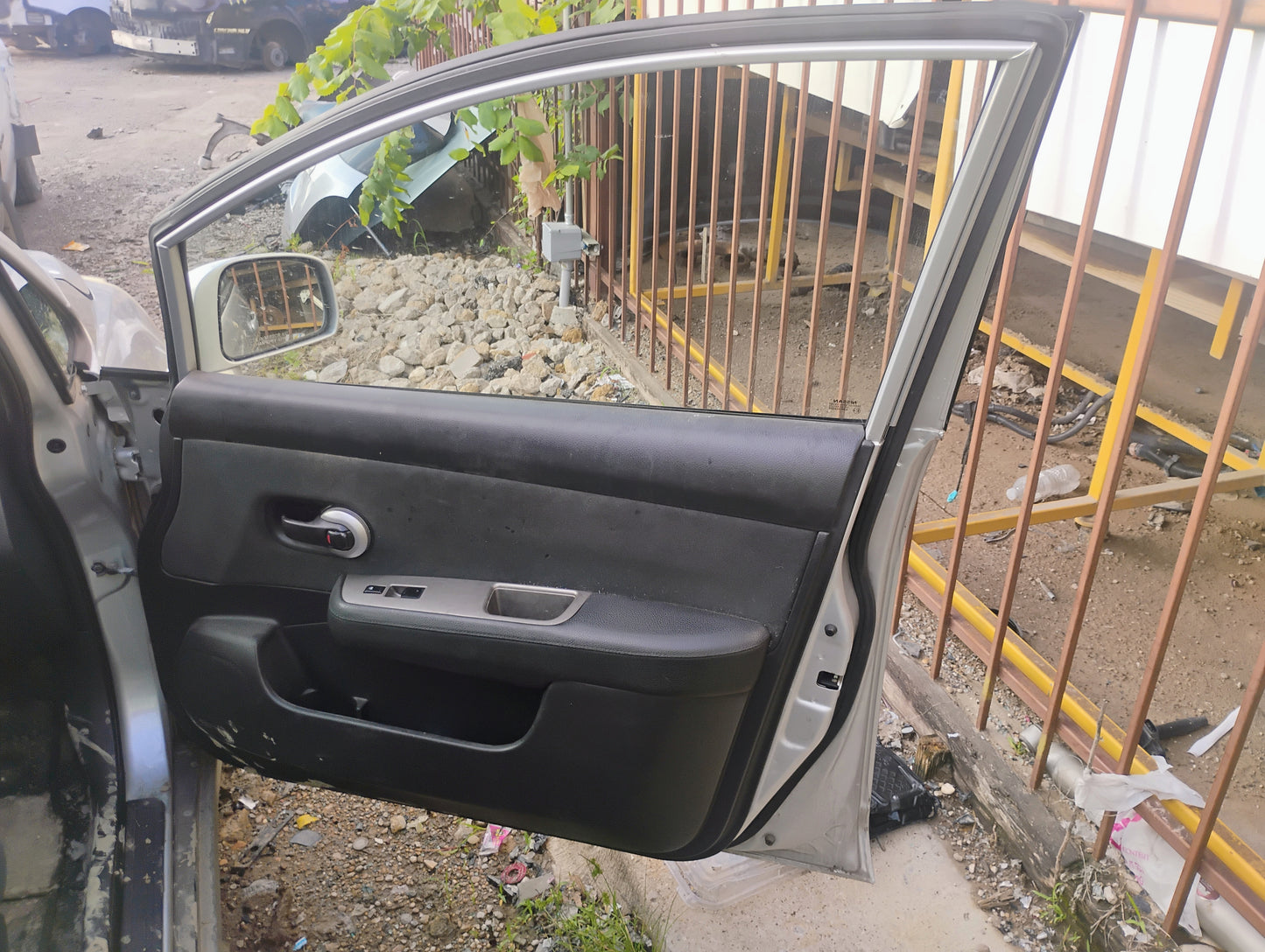2011 NISSAN VERSA - STOCK #M19197