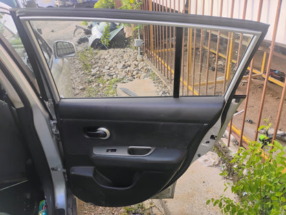 1997 NISSAN MAXIMA - STOCK #M19237
