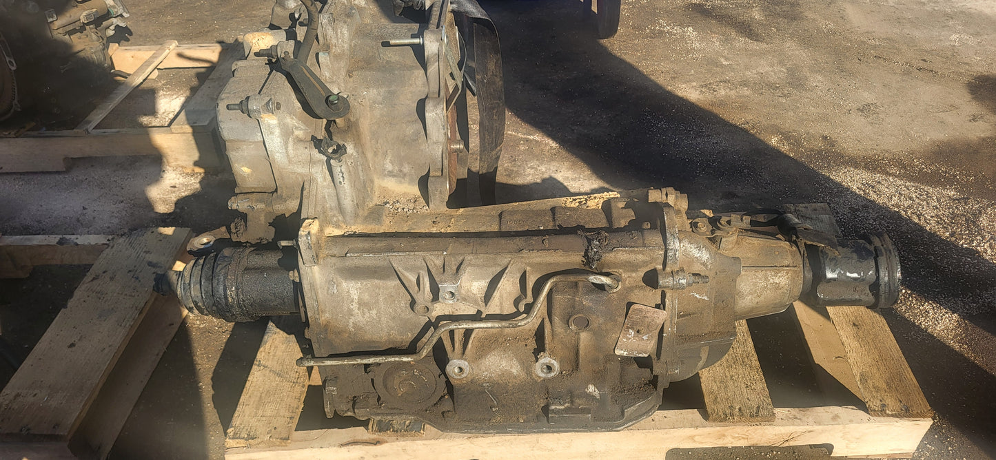 2002 CADILLAC SEVILLE  -  AUTOMATIC TRANSMISSION - #M18565