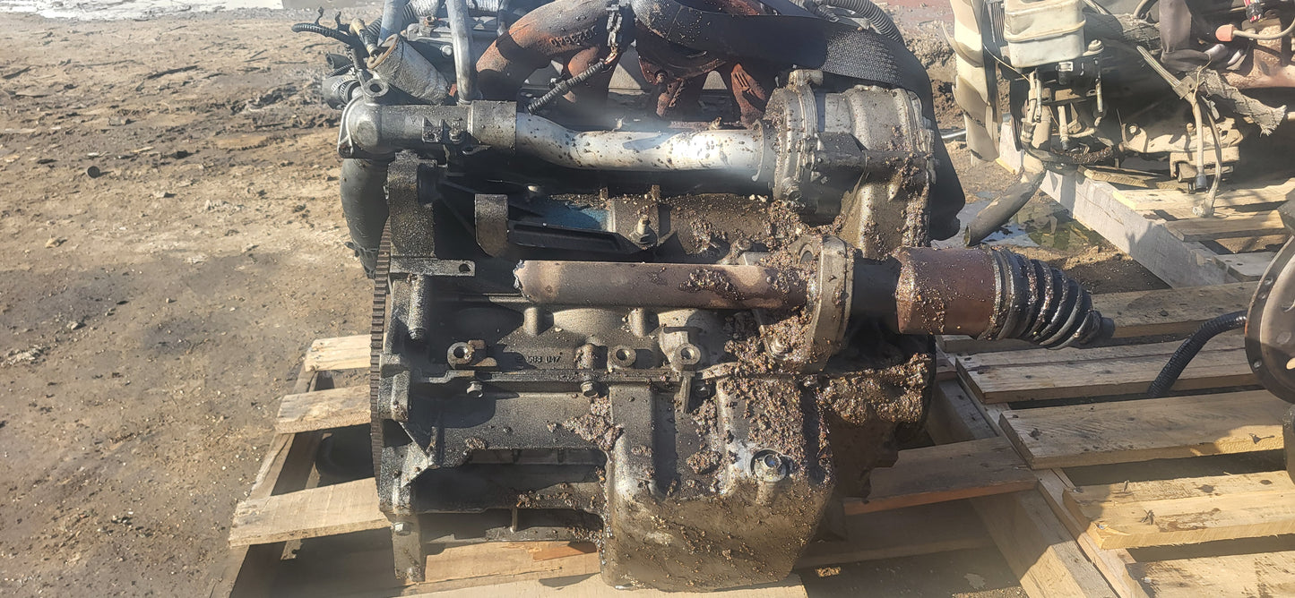 2010 CHEVROLET EQUINOX  -  2.4 L ENGINE - #M18770