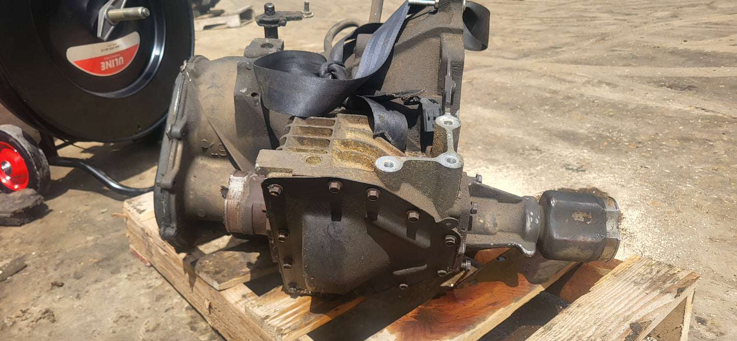 1998 DODGE CARAVAN  -  AUTOMATIC TRANSMISSION - #M18584