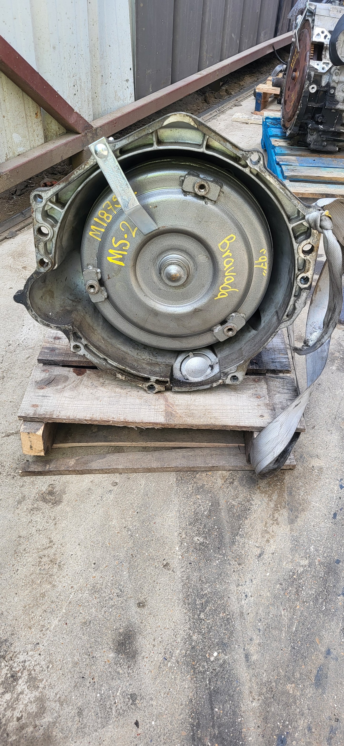 1995-2000 OLDSMOBILE BRAVADA- AUTOMATIC TRANSMISSION -#M18752
