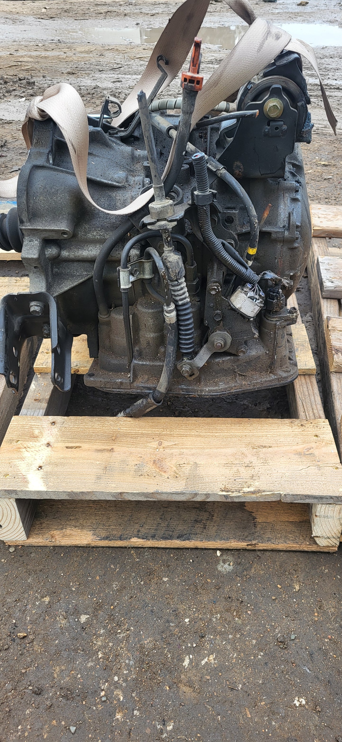 2000-2002 TOYOTA COROLLA  -  AUTOMATIC TRANSMISSION - #M18817