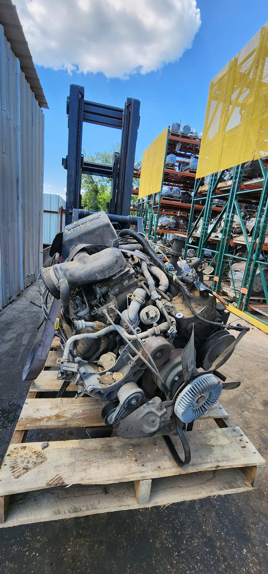 1995-2000 CHEVY SILVERADO 2500 - 5.7 L Engine -#M17510