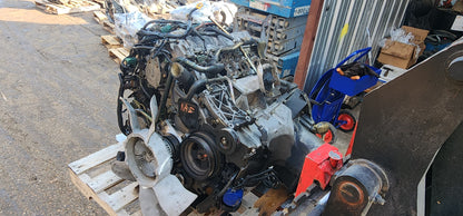 2001-2002 NISSAN PATHFINDER - 3.5 L Engine -#M17525