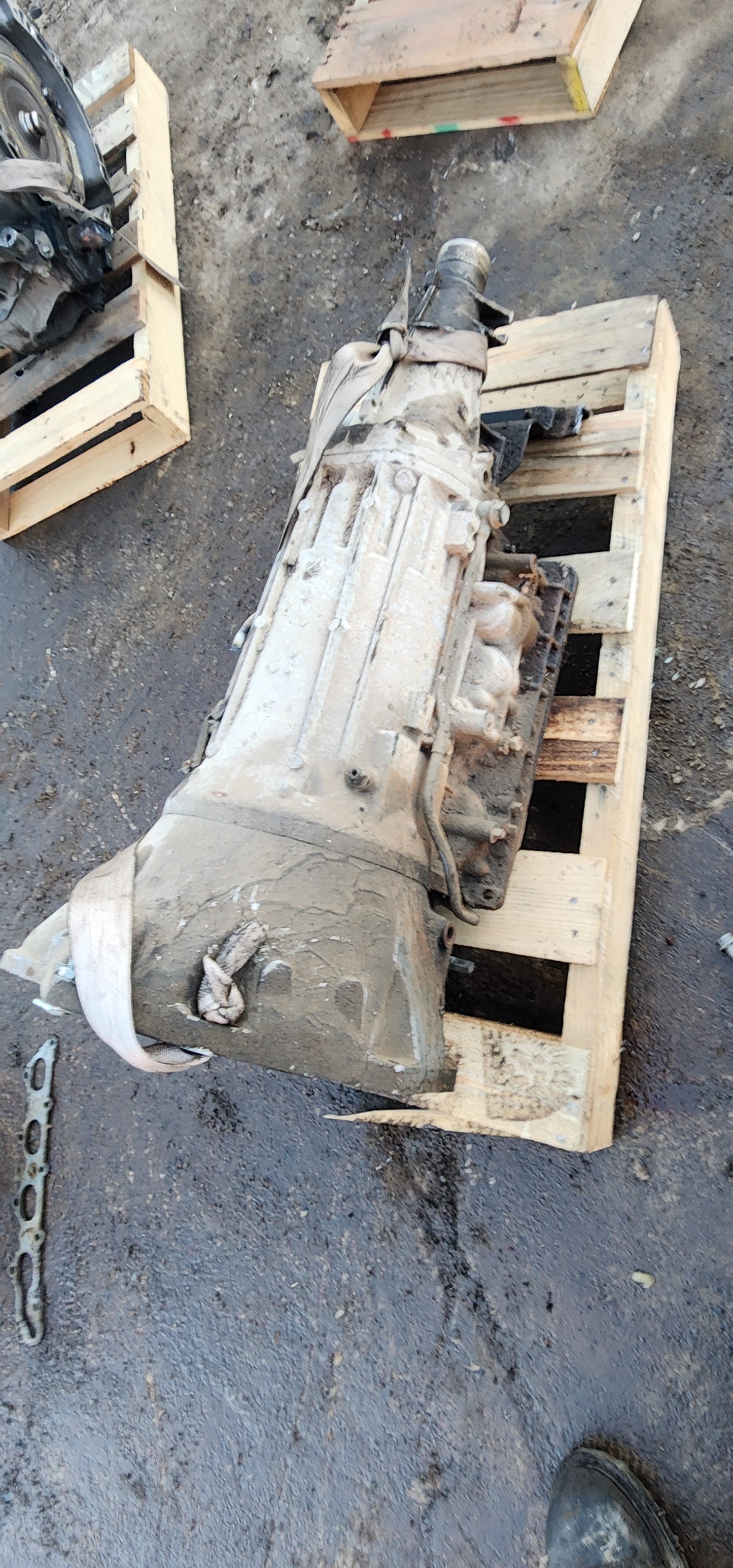 1992-1995 NISSAN D21 TRUCK - AUTOMATIC TRANSMISSION-#M17876