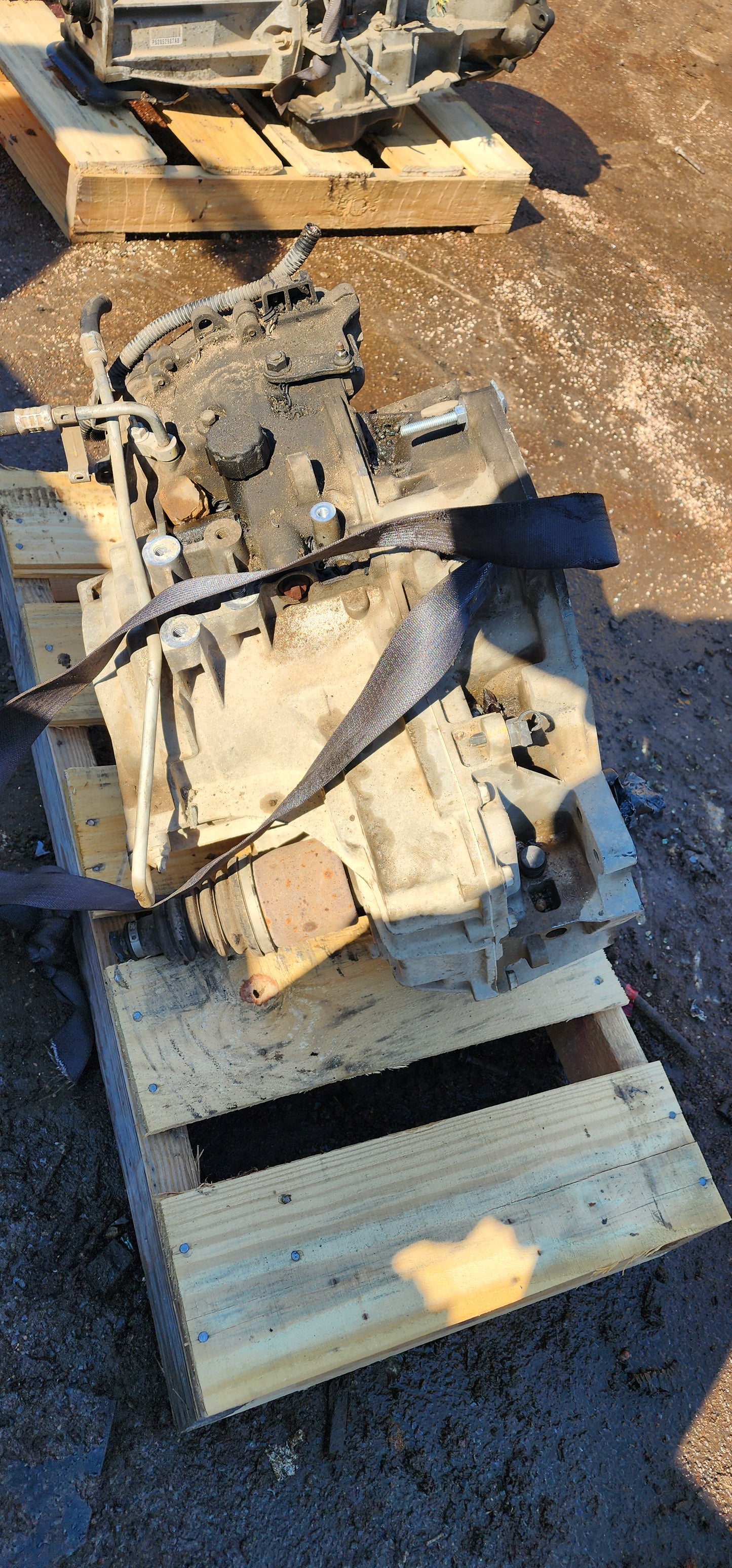 2011 CHEVROLET EQUINOX - AUTOMATIC TRANSMISSION - #M17875