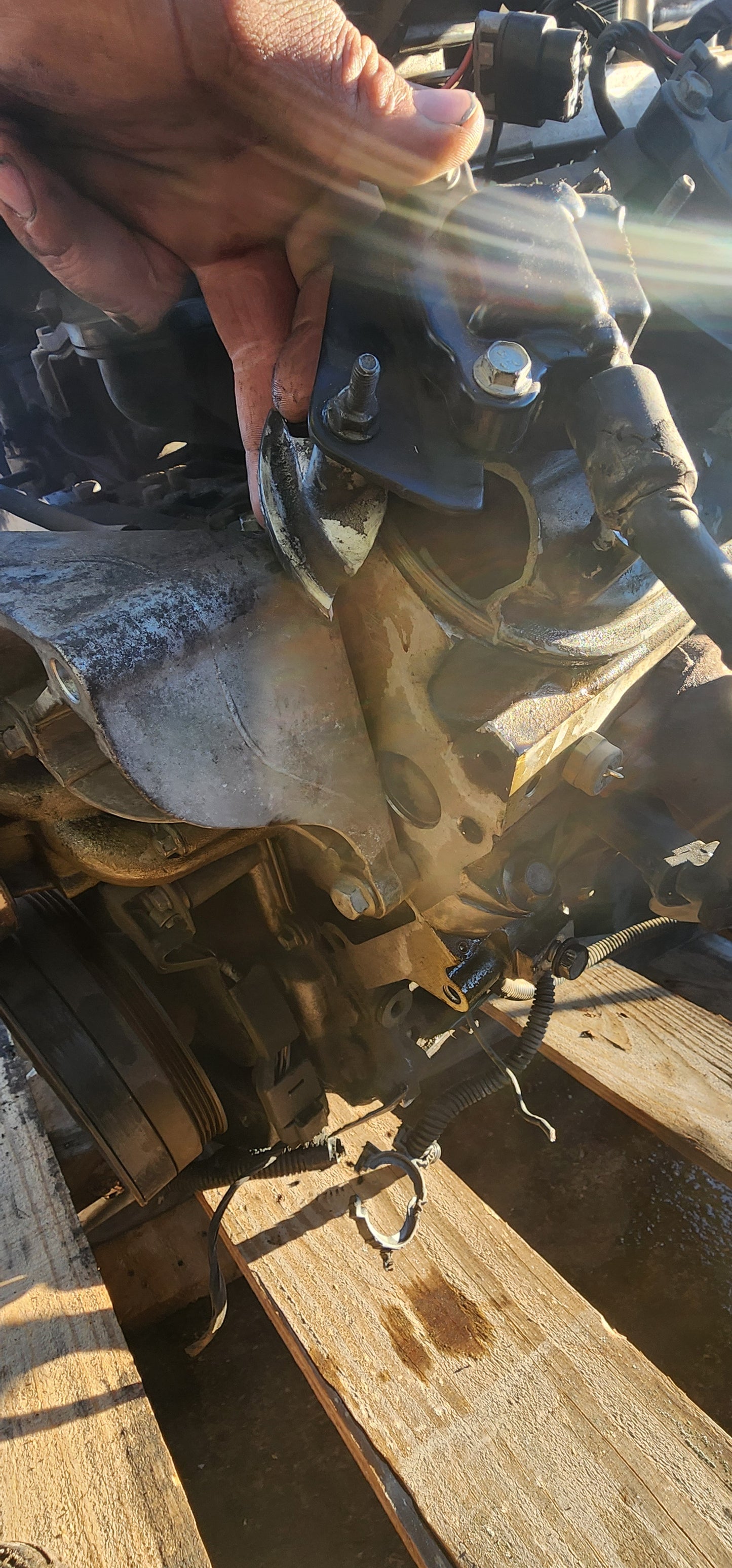 2008-2009 CHEVROLET TAHOE  - 6.0 L Engine -#M18114