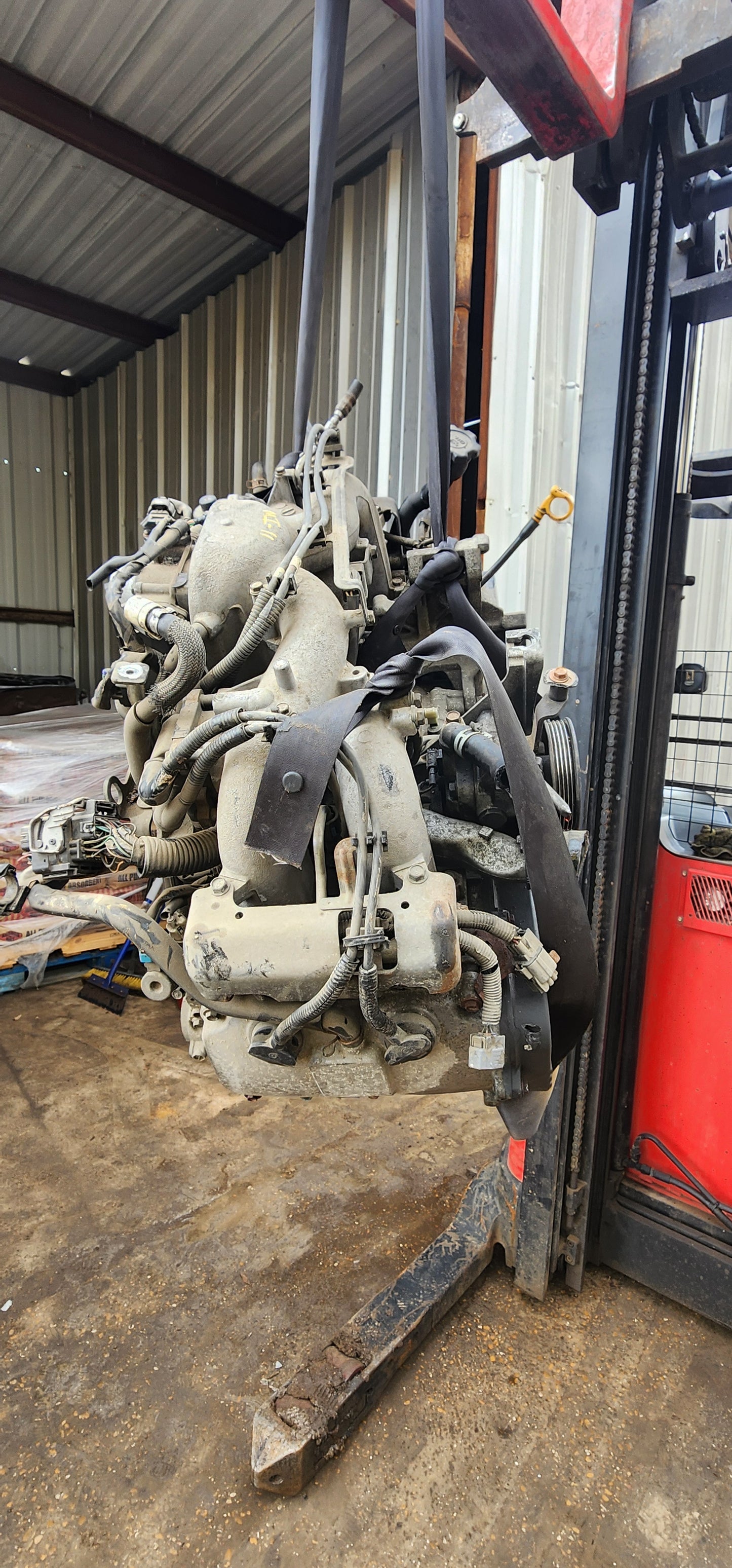 2009-2010 SUBARU FORESTER - 2.5 L ENGINE - #M18561