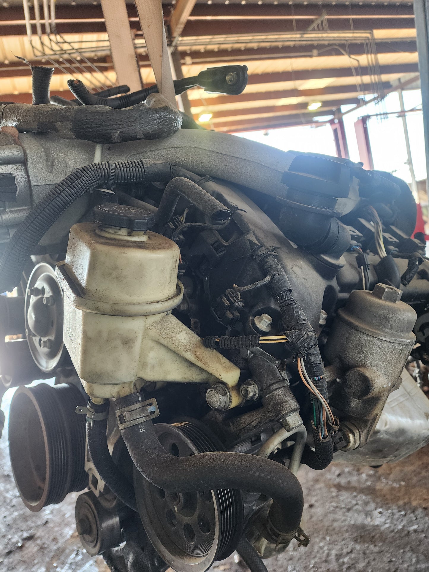 2004 CADILLAC CTS  -  3.6 L ENGINE - #MS1112