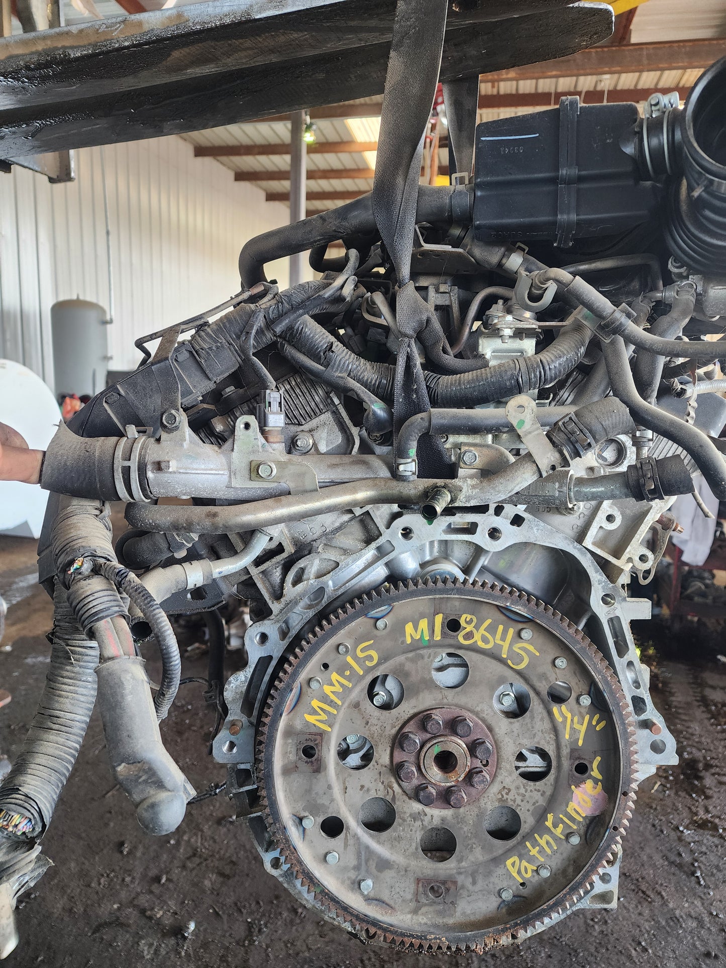 2014 NISSAN PATHFINDER  -  3.5 L ENGINE - #M18645