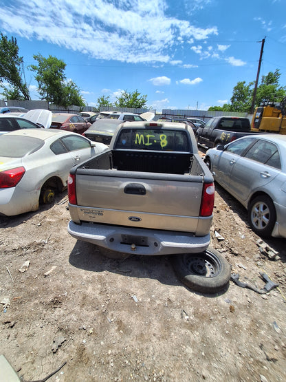2004-2005 Ford Explorer Sport Trac - Stock #: M19358