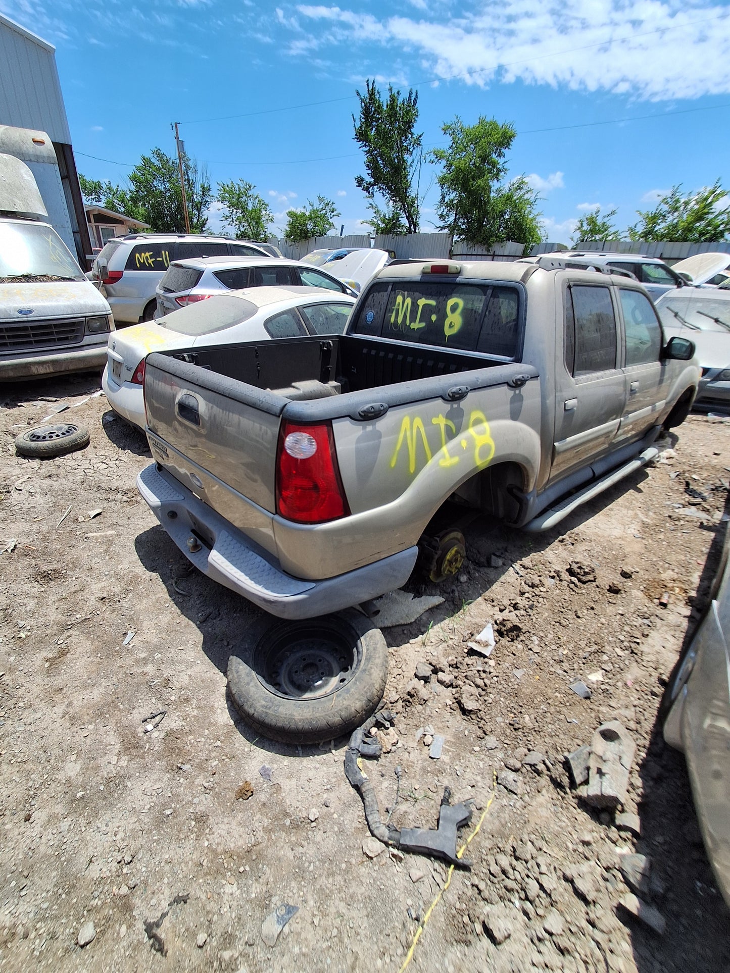 2004-2005 Ford Explorer Sport Trac - Stock #: M19358