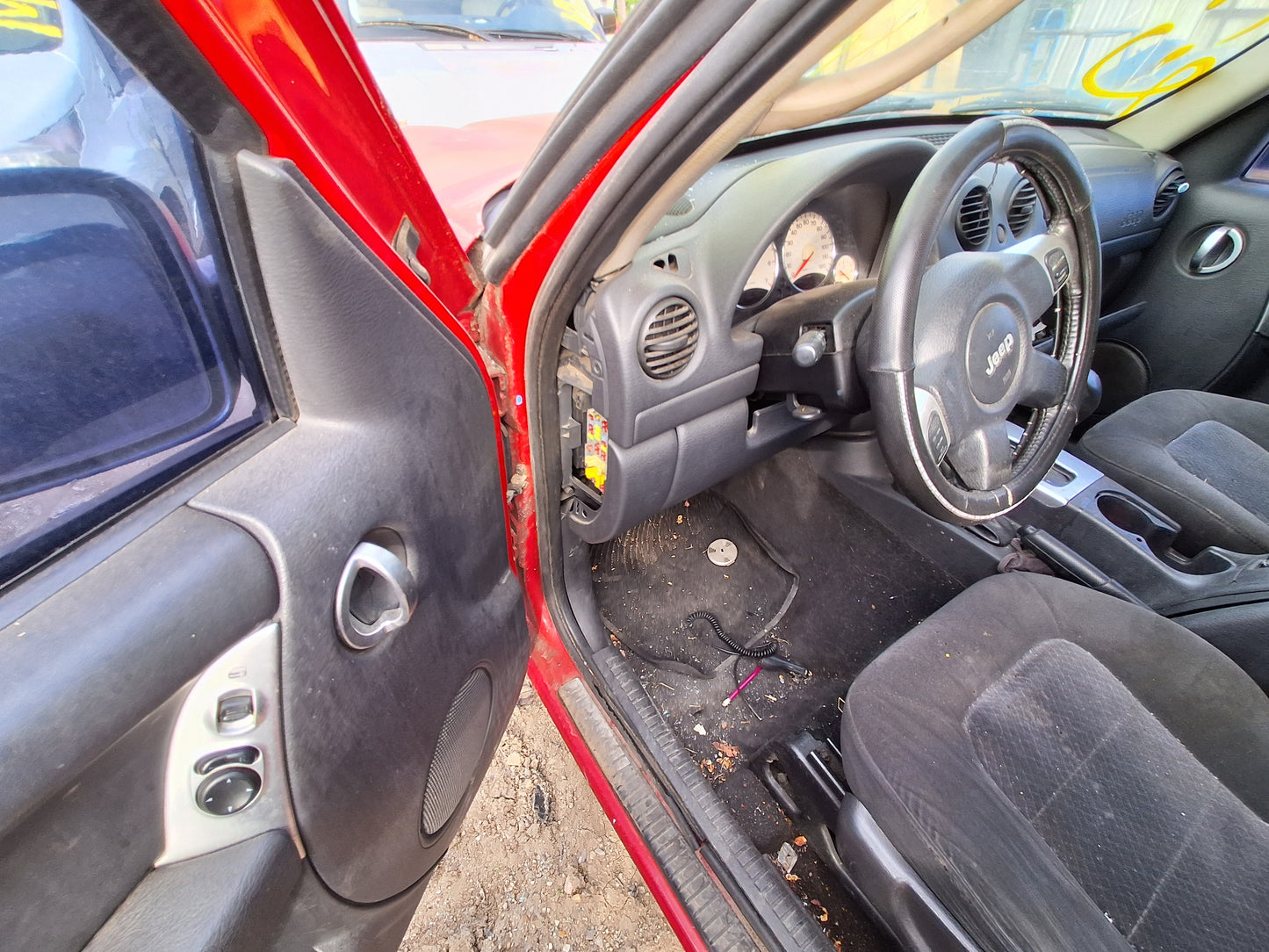 2003 JEEP LIBERTY - STOCK #M19232