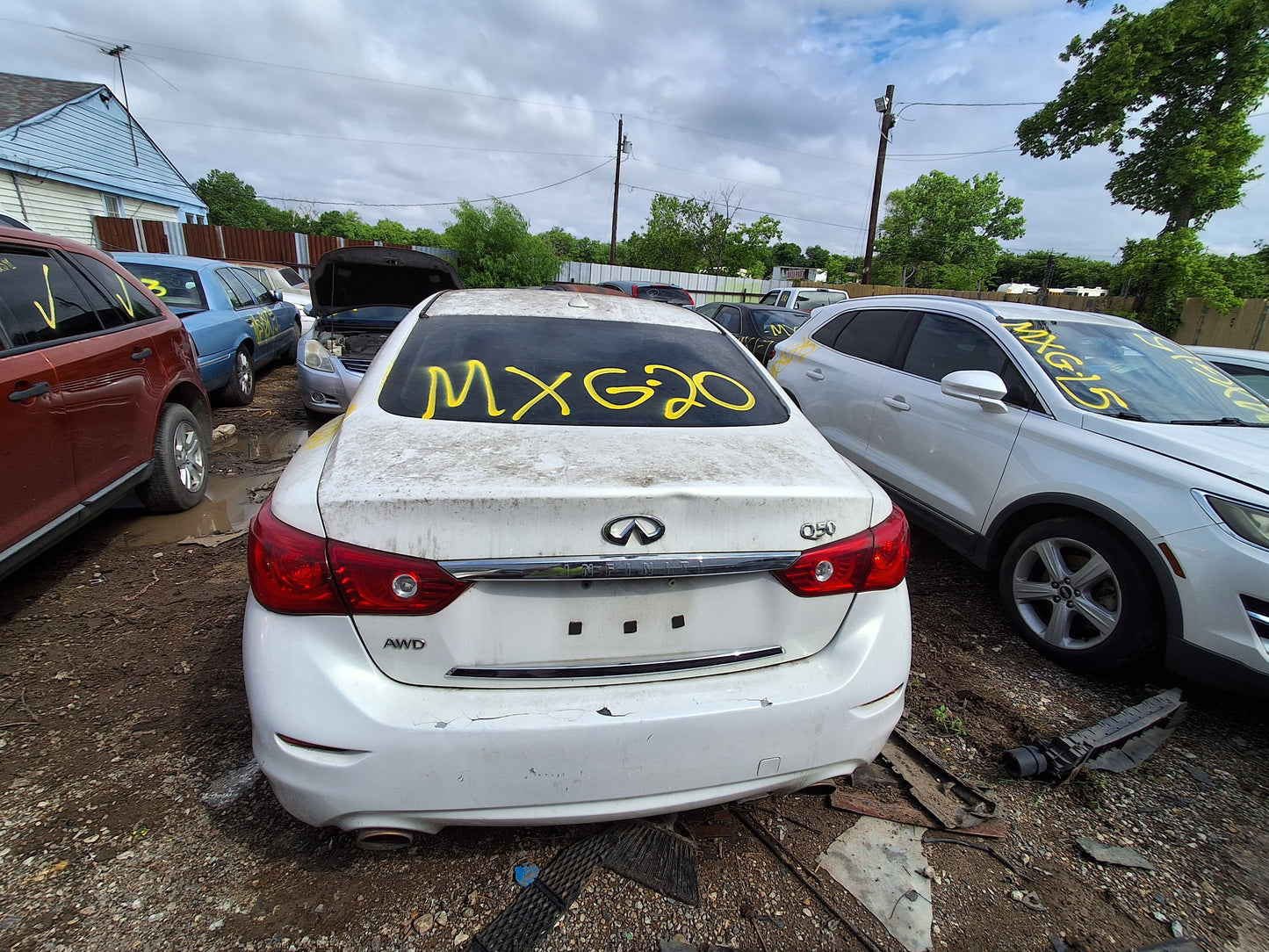 2015 Infiniti Q50  - Stock #: M19010 - MXG-20