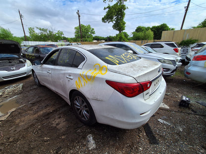 2015 Infiniti Q50  - Stock #: M19010 - MXG-20
