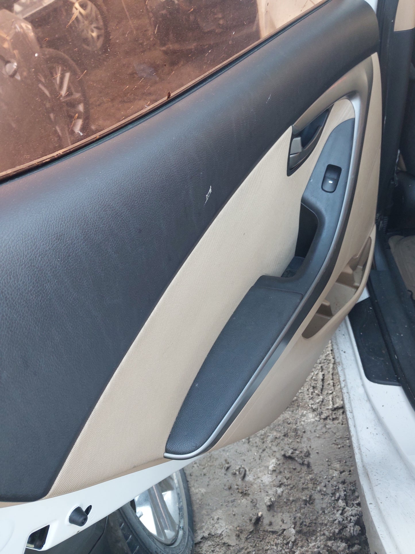 2013 Hyundai Elantra - Stock #: M18463 - MD-13